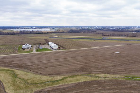 1975 County Road 1440, Moberly, MO 65270